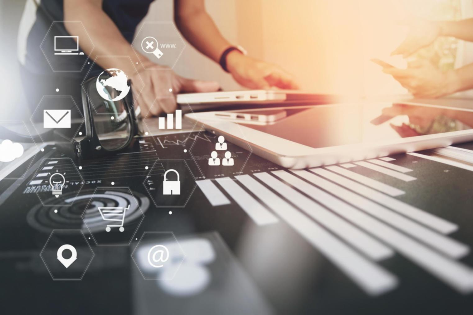 Análisis de métricas de tráfico orgánico en pantalla